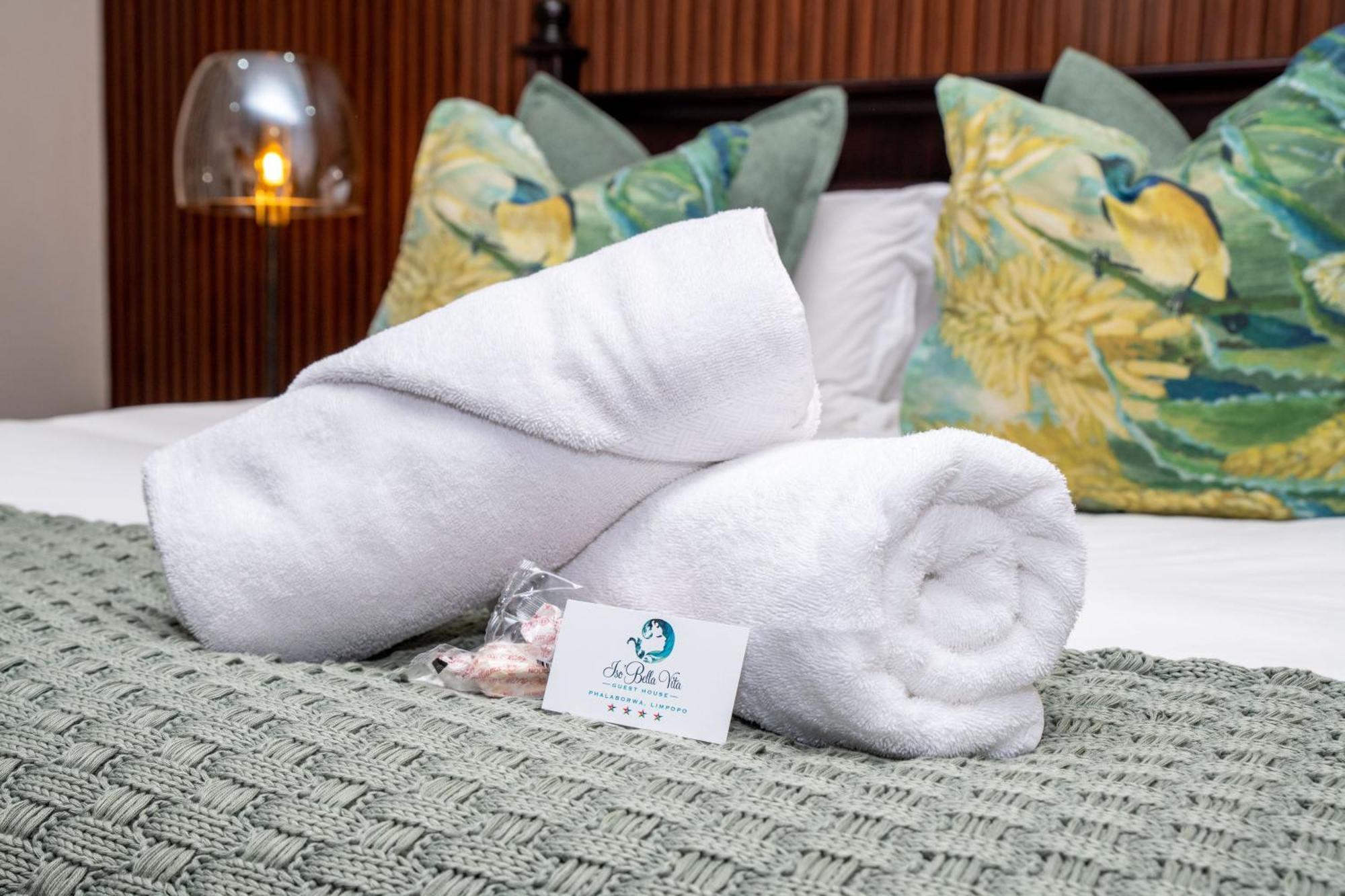 פאלאבורווה Iso'Bella Vita Guesthouse חדר תמונה